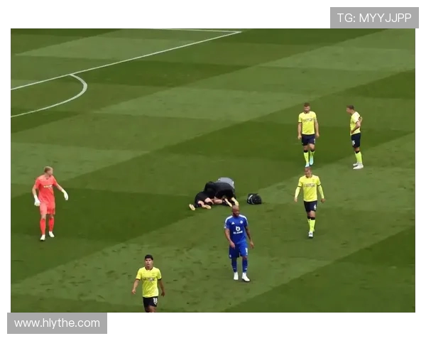 英超赛场上发生的球员骨折意外事件汇总 英超赛场上发生的球员骨折意外事件汇总